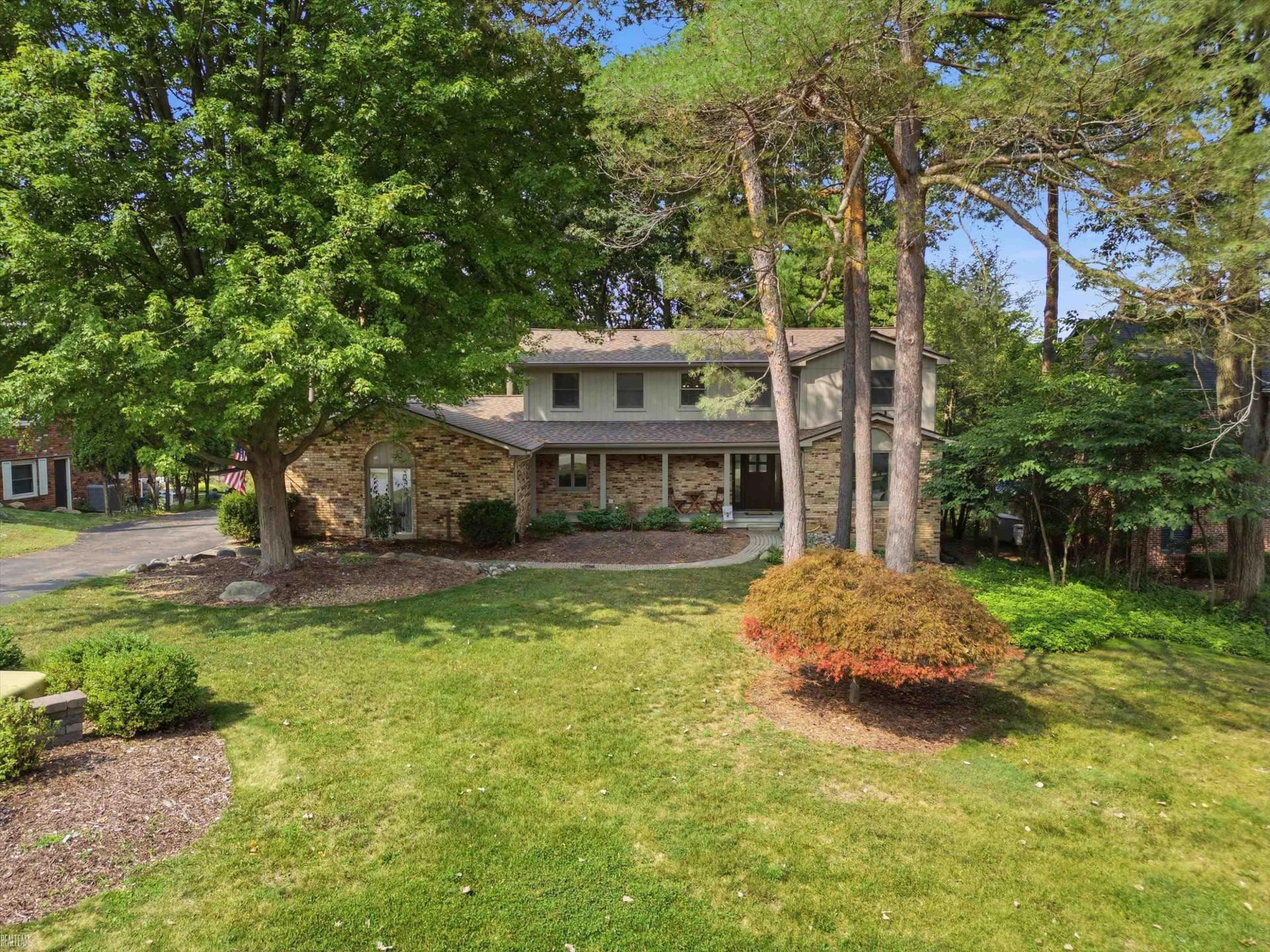 8177 Fawn Valley Drive, Clarkston, MI 48348