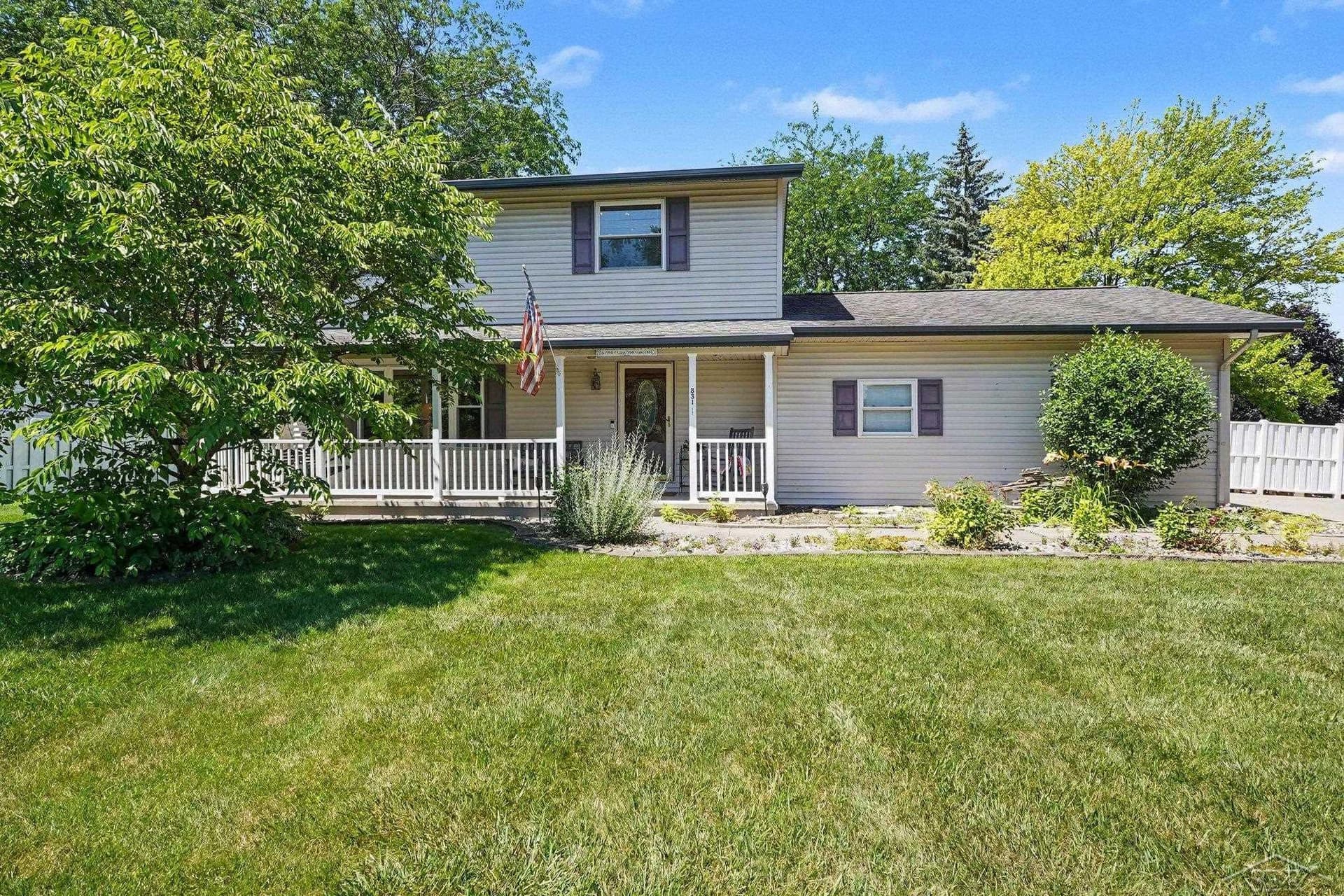 831 Mayflower Drive, Saginaw, MI 48638