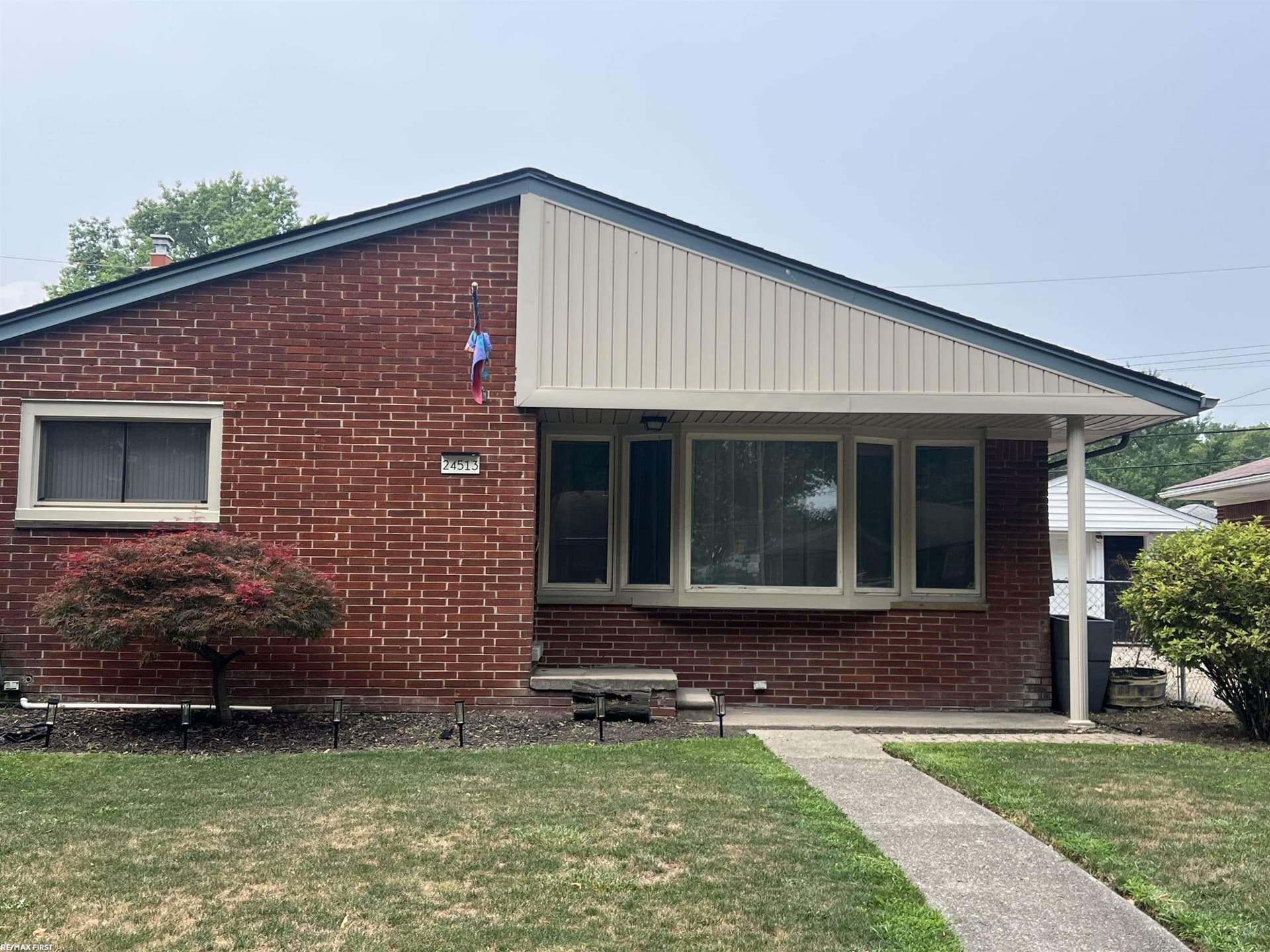 24513 Ursuline Street, Saint Clair Shores, MI 48080
