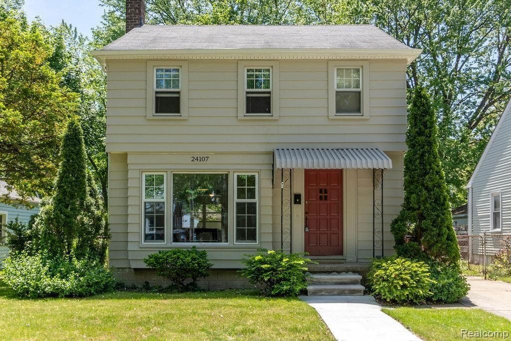 24107 UNION Street, Dearborn, MI 48124