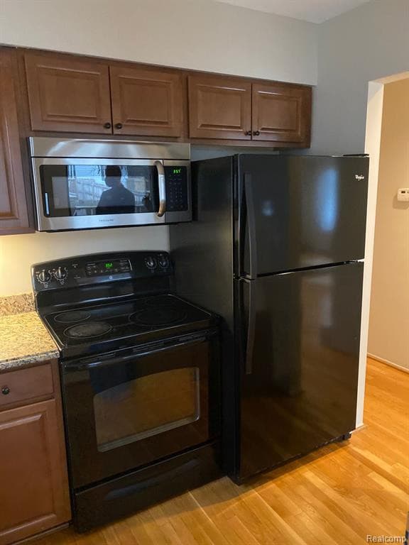 1236 SMITH Avenue, Birmingham, MI 48009