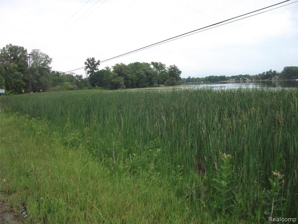 0000 KATHLEEN LK Road, Ortonville, MI 48462