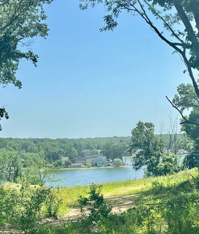 7689 Hidden Cove Place, Kalamazoo, MI 49009