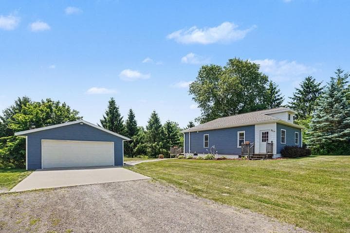 2432 111th Avenue, Allegan, MI 49010
