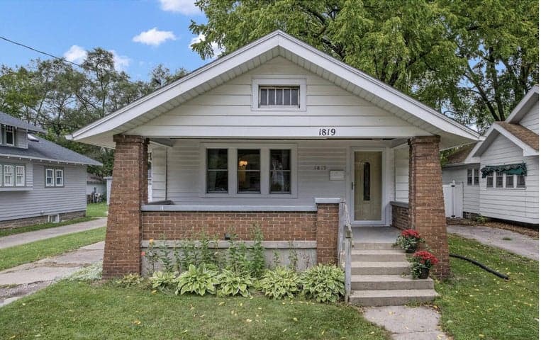 1819 Nelson Avenue SE, Grand Rapids, MI 49507