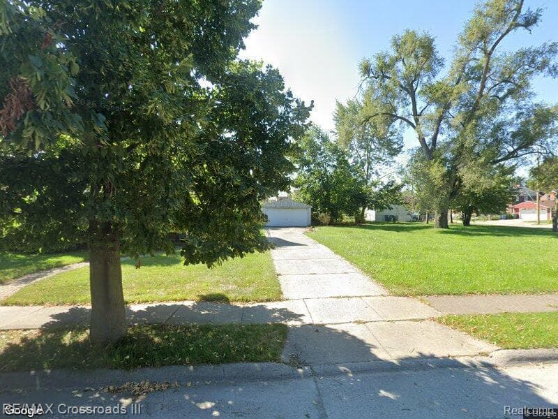 989 Kings Highway, Lincoln Park, MI 48146