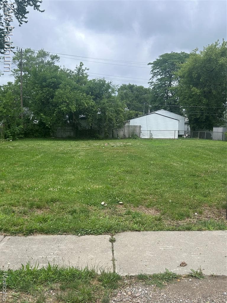 20908 Woodward Street, Clinton Twp, MI 48035